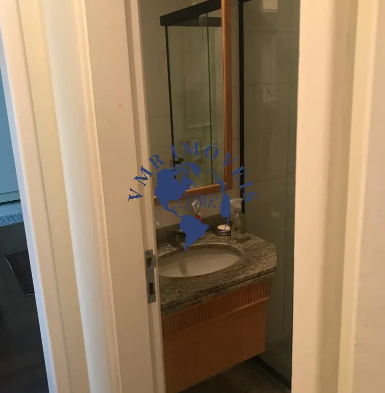 768
